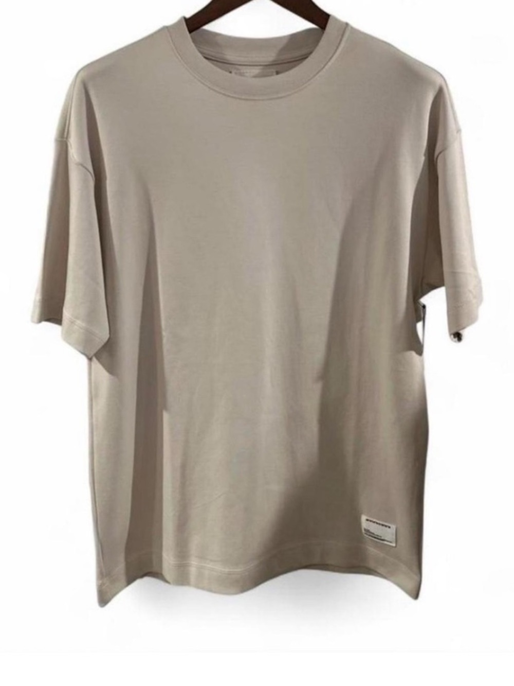 Light Beige Short Sleeve T-Shirt Size Men’s Small (NWT)